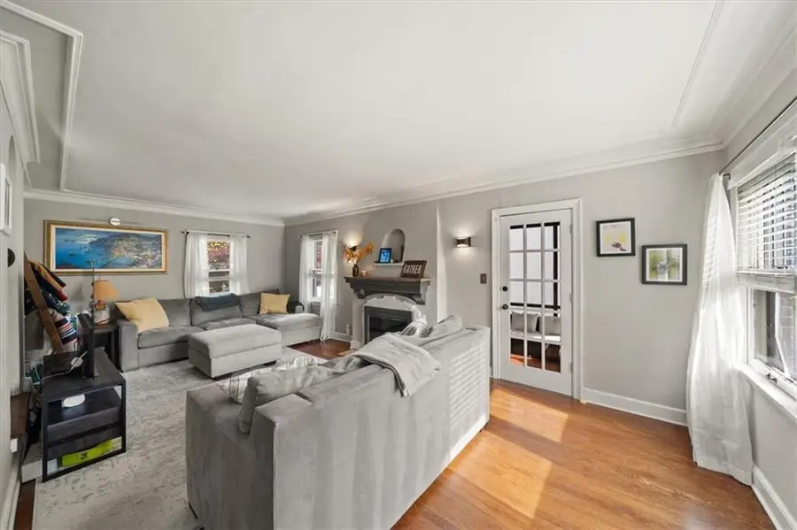 1212 W 72nd Street, Kansas City, MO 64114 - Image #3