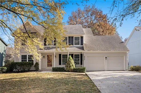 8033 Hall Street, Lenexa, KS 66219