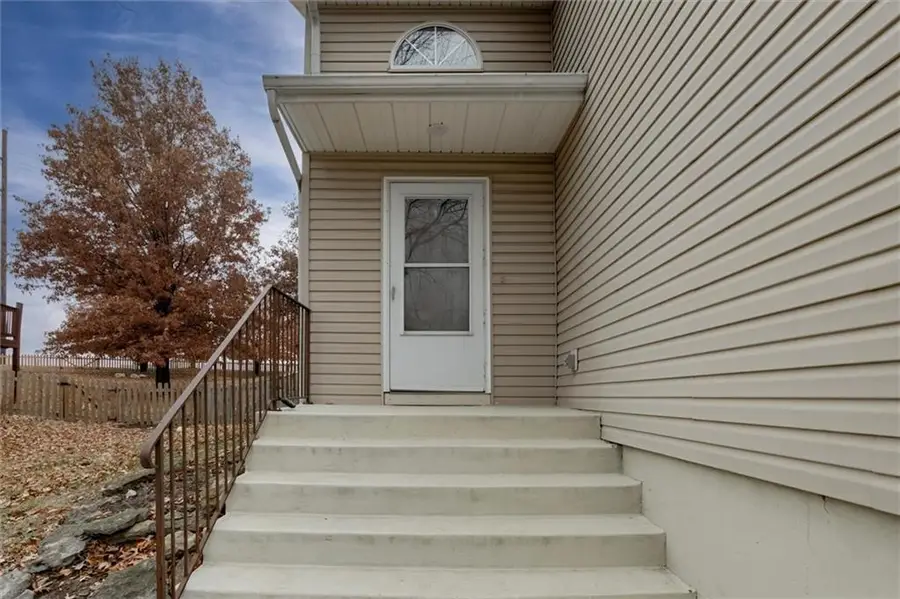 17528 W 111th Place, Olathe, KS 66061 - Image #3