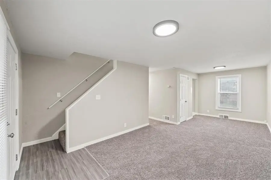 5205 E 41st Street, Kansas City, MO 64130 - Image #2