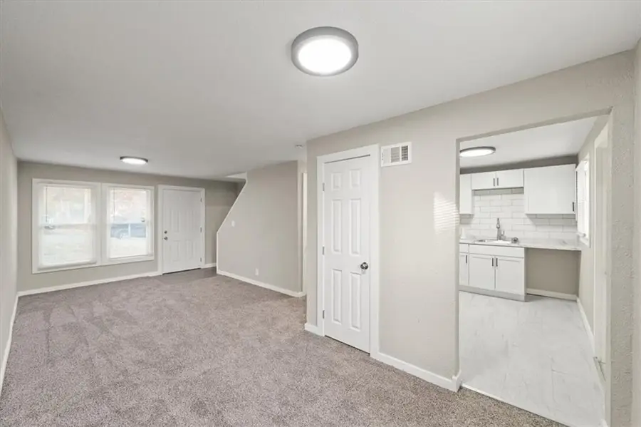 5205 E 41st Street, Kansas City, MO 64130 - Image #3