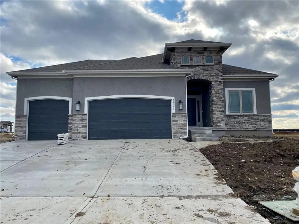 11192 S Violet Street, Olathe, KS 66061 - Image #1