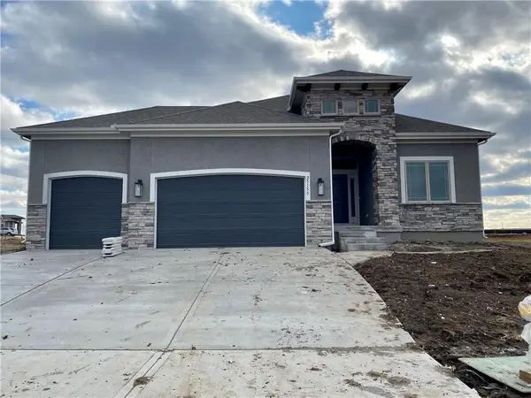 11192 S Violet Street, Olathe, KS 66061