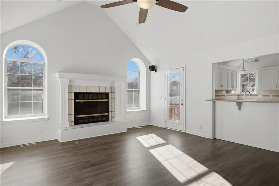 1325 NE Foxwood Drive, Lees Summit, MO 64086 - Image #3