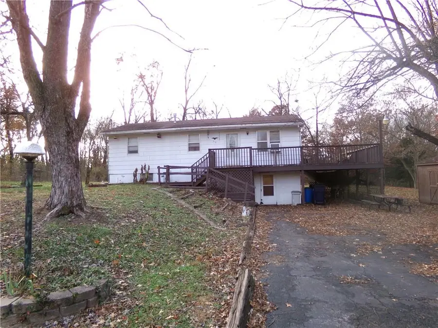 716 Franklin Street, Sweet Springs, MO 65351 - Image #2