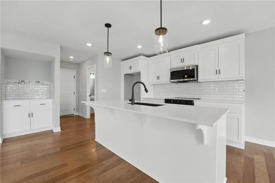 8761 SW 10th Street, Blue Springs, MO 64064 - Image #2