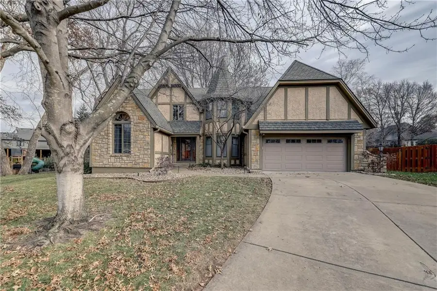 11021 W 122 Terrace, Overland Park, KS 66213 - Image #3