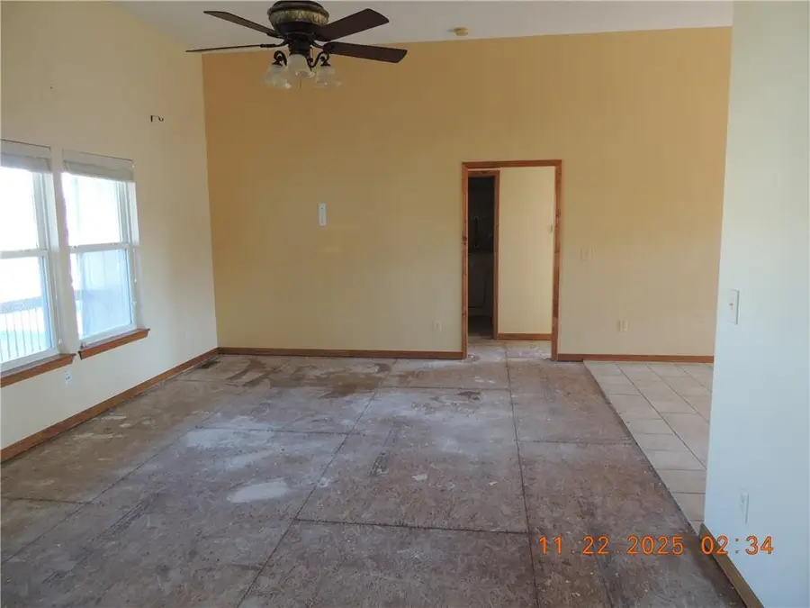 18901 E Lynchburg N Place, Independence, MO 64058 - Image #3