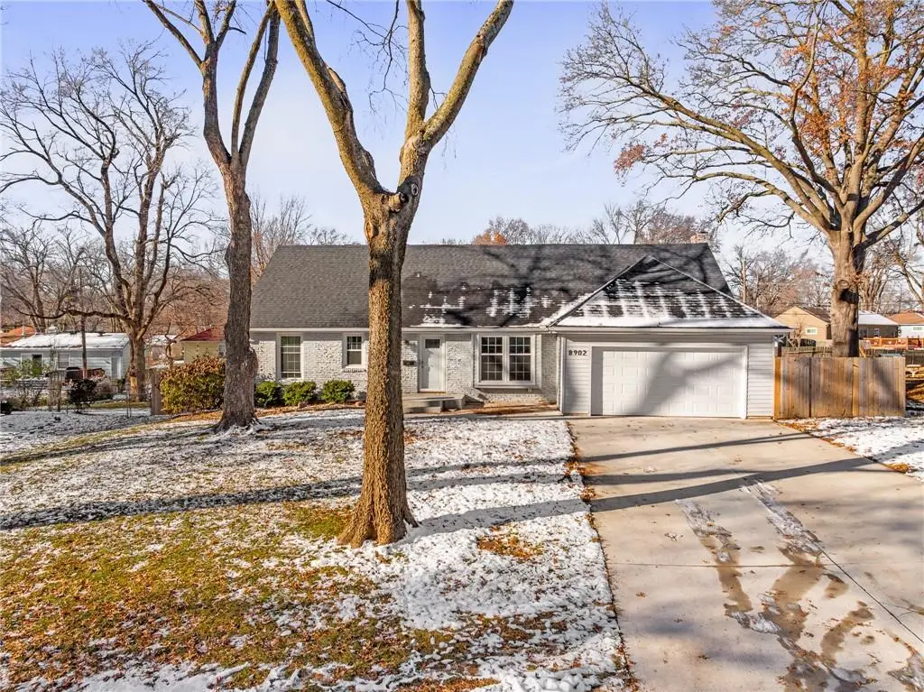 8902 Mastin Street, Overland Park, KS 66212 - Image #1