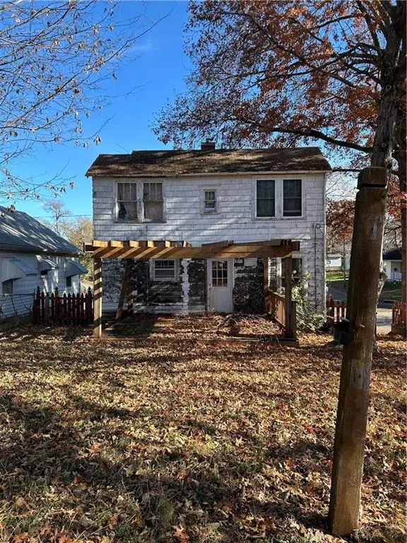 936 Columbia Avenue, Leavenworth, KS 66048 - Image #2