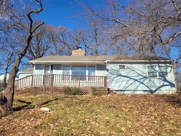 700 Allcutt Avenue, Bonner Springs, KS 66012