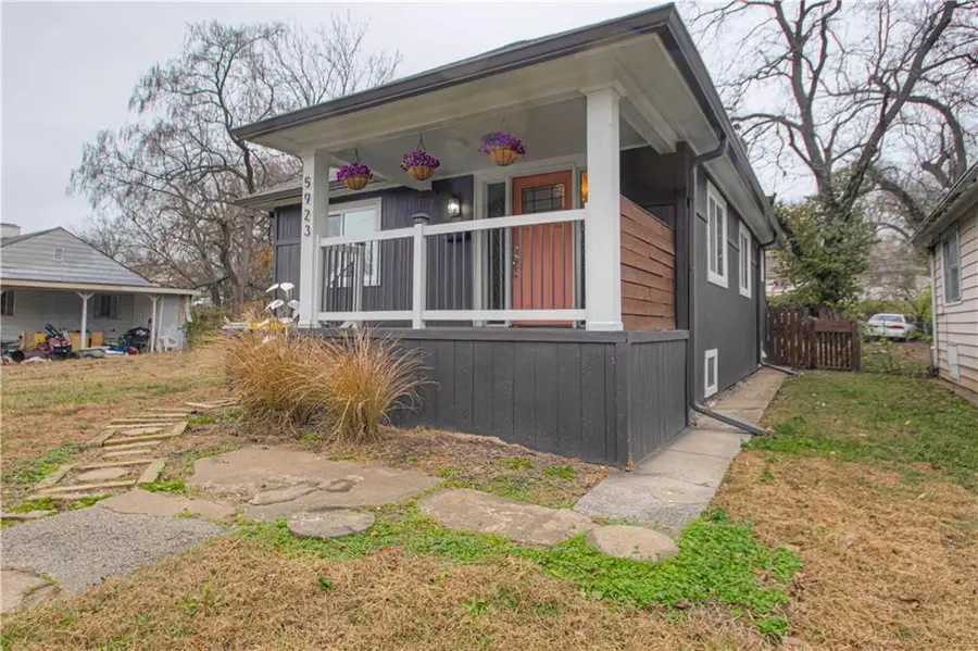 5923 Walrond Avenue, Kansas City, MO 64130 - Image #3