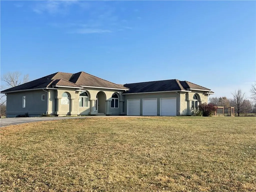 1715 N 7 Highway, Independence, MO 64056 - Image #1