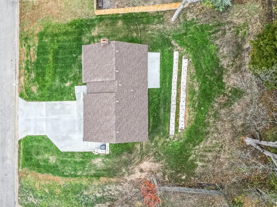 1812 Ridge Road, Leavenworth, KS 66048 - Image #3