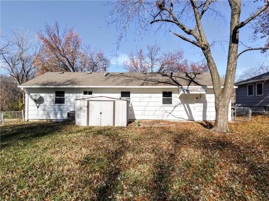 1000 Stafford Drive, Pleasant Hill, MO 64080 - Image #2