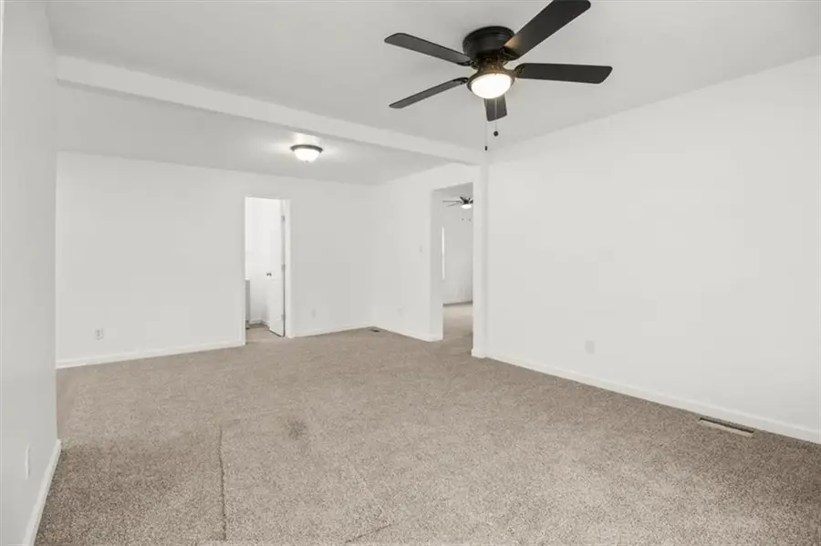 11800 Henry Street, Sugar Creek, MO 64054 - Image #3