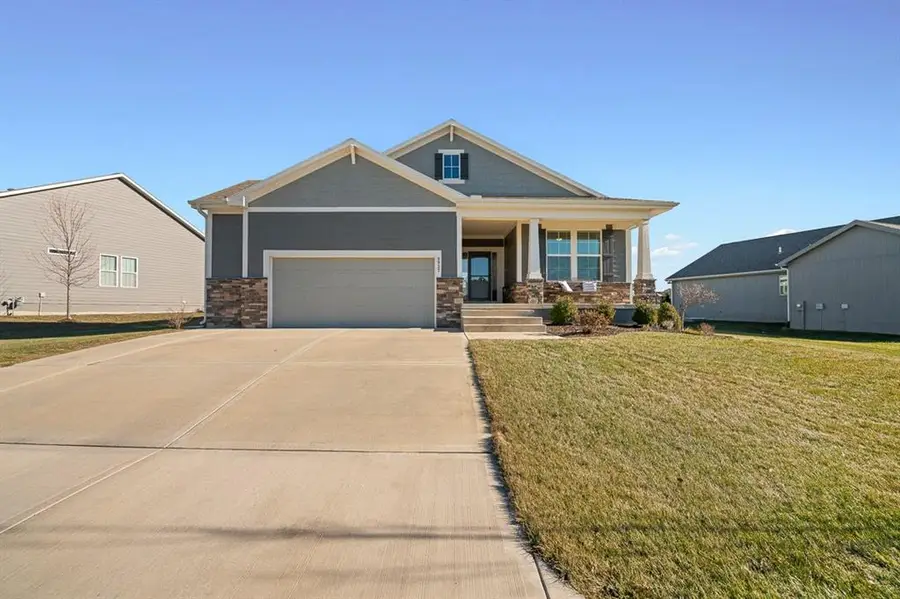 8937 Sunray Drive, Lenexa, KS 66227 - Image #3