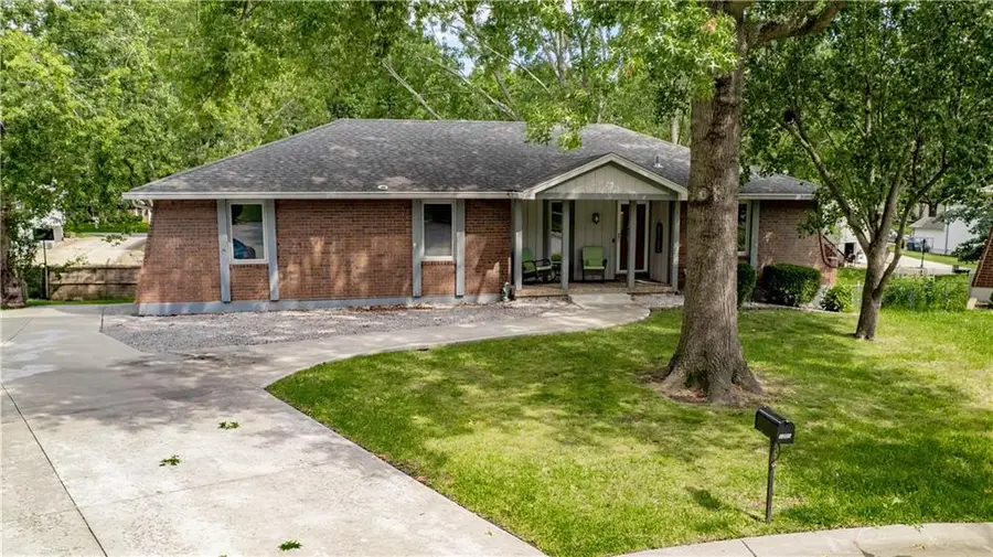1201 SW Hopi Street, Blue Springs, MO 64015 - Image #3