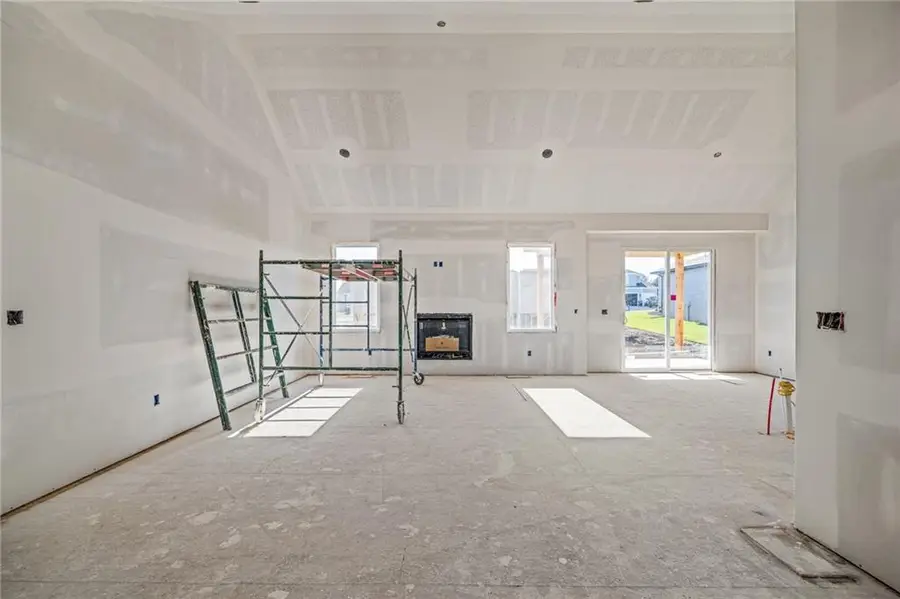 25011 W 89th Street, Lenexa, KS 66227 - Image #3