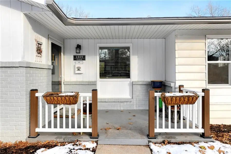 1809 Grand Avenue, Leavenworth, KS 66048 - Image #2