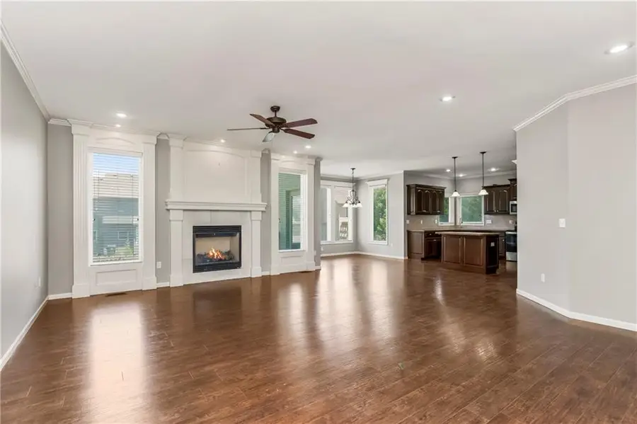 16211 S Locust Street, Olathe, KS 66062 - Image #3