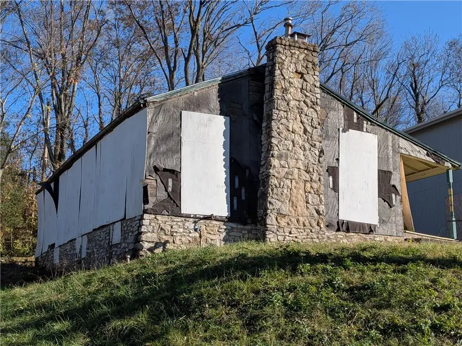 4231 Park Avenue, Kansas City, MO 64130 - Image #2