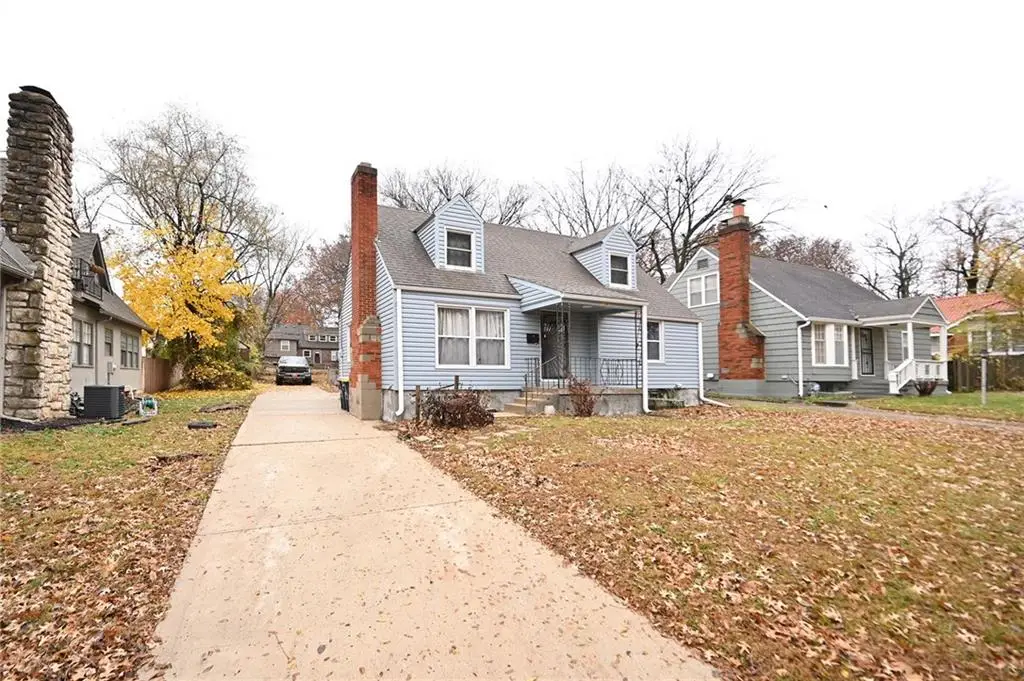 1187 E 77th Terrace E, Kansas City, MO 64131 - Image #1