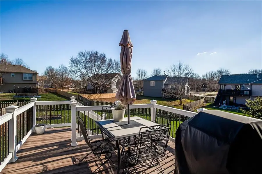 11425 N Tennessee Avenue, Kansas City, MO 64157 - Image #2