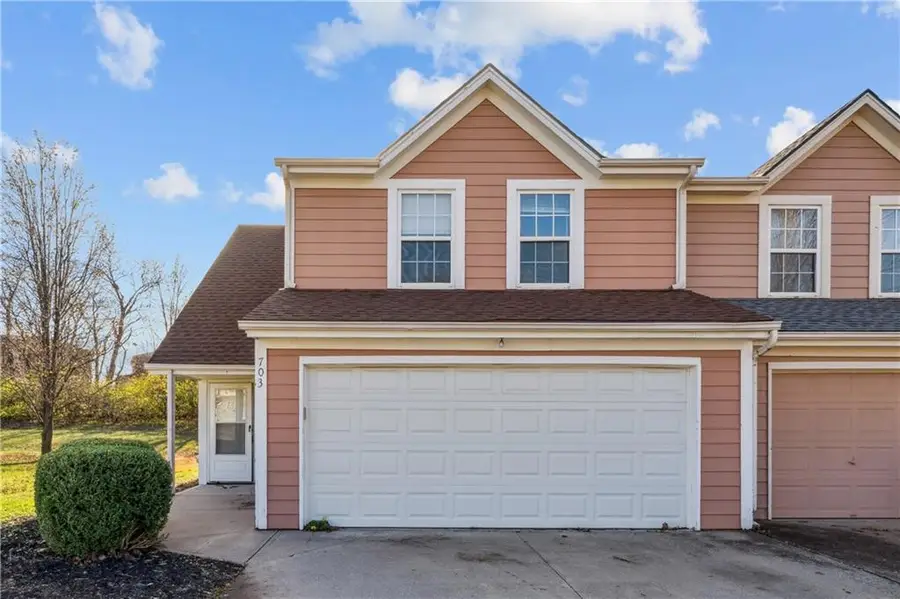 703 NE Swann Circle, Lees Summit, MO 64086 - Image #2