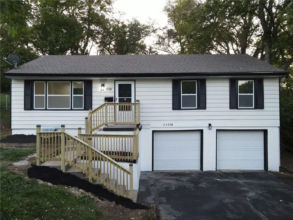 11120 Myrtle Avenue, Kansas City, MO 64137 - Image #1