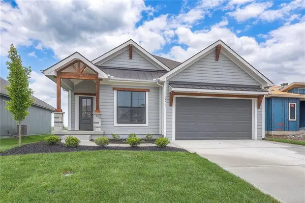 15309 W 173rd Terrace, Olathe, KS 66062