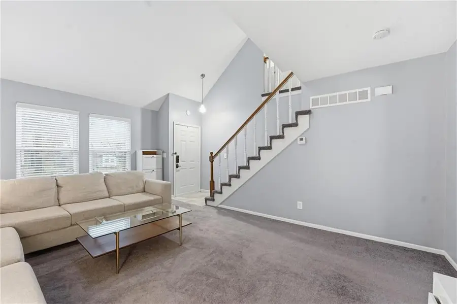 11756 Oakmont Street, Overland Park, KS 66210 - Image #3