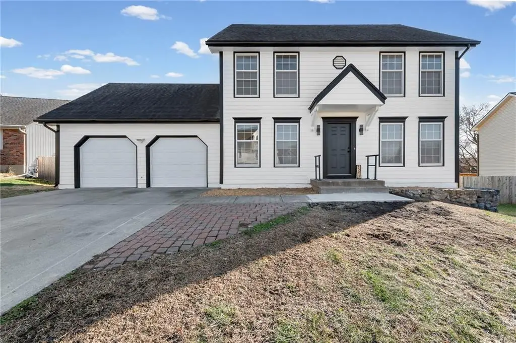 13313 Corrington Avenue, Grandview, MO 64030 - Image #1