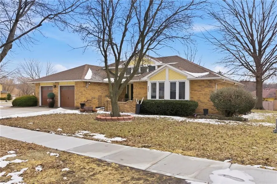 2001 E 60th Terrace, Kansas City, MO 64130 - #2