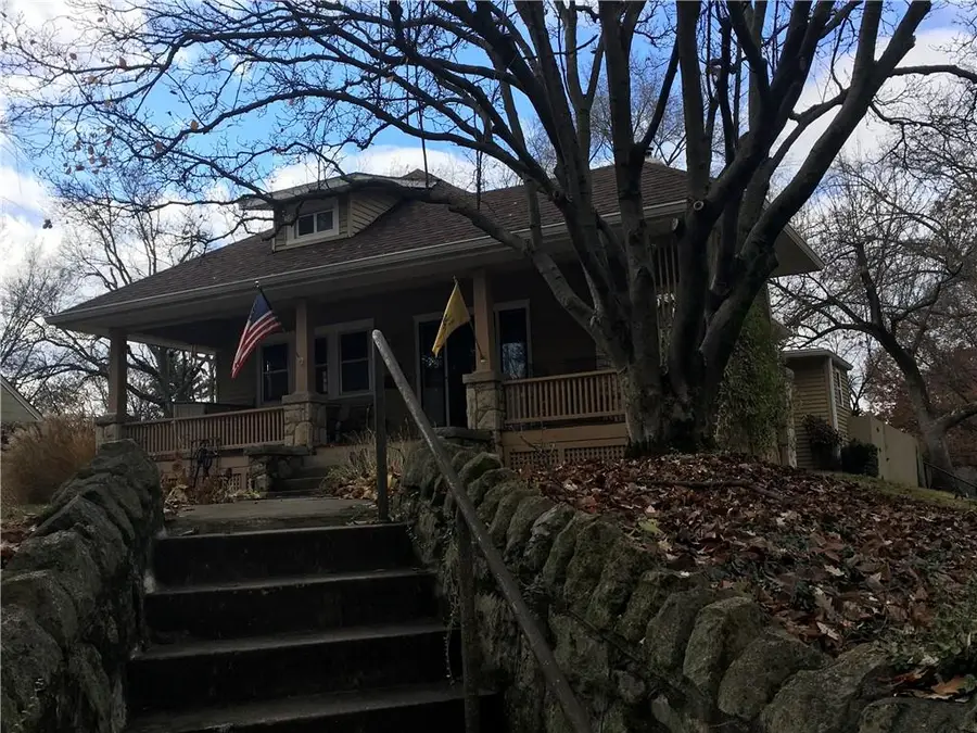 1600 S Broadway Street, Leavenworth, KS 66048 - Image #2