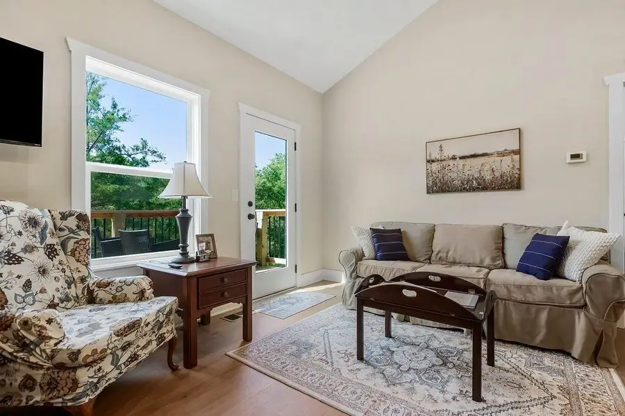 34 S Lakeside Circle, Linn Valley, KS 66040 - Image #2