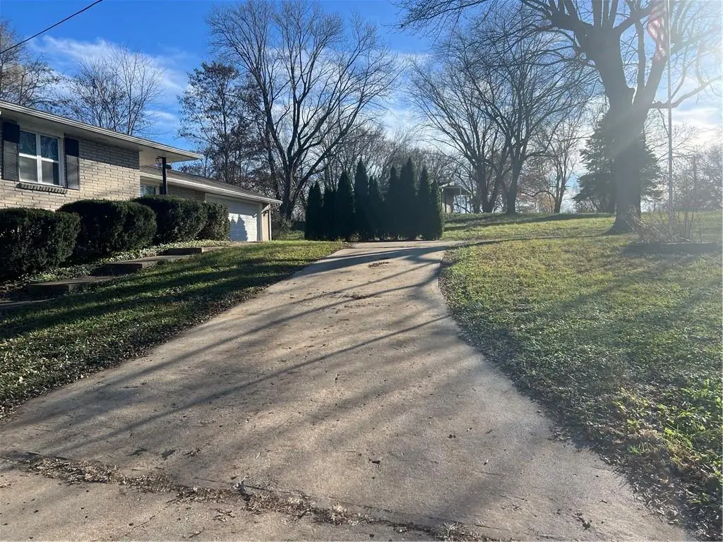 707 S Jones Road, Independence, MO 64056 - Image #1