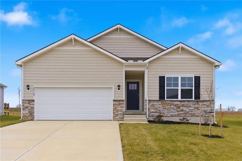 20182 Cornice Street, Spring Hill, KS 66083 - Image #1