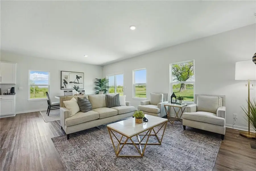 20182 Cornice Street, Spring Hill, KS 66083 - Image #2