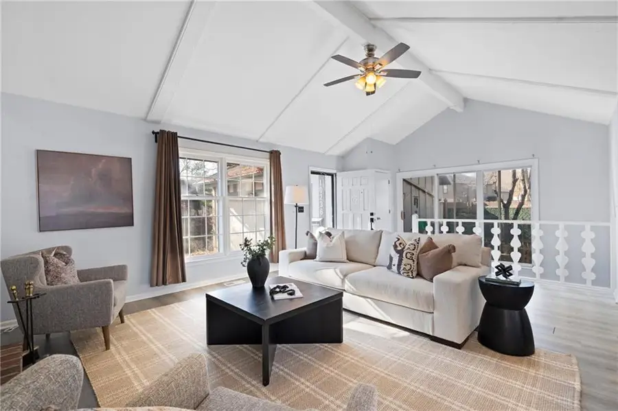 10236 Edelweiss Circle, Shawnee, KS 66203 - Image #3