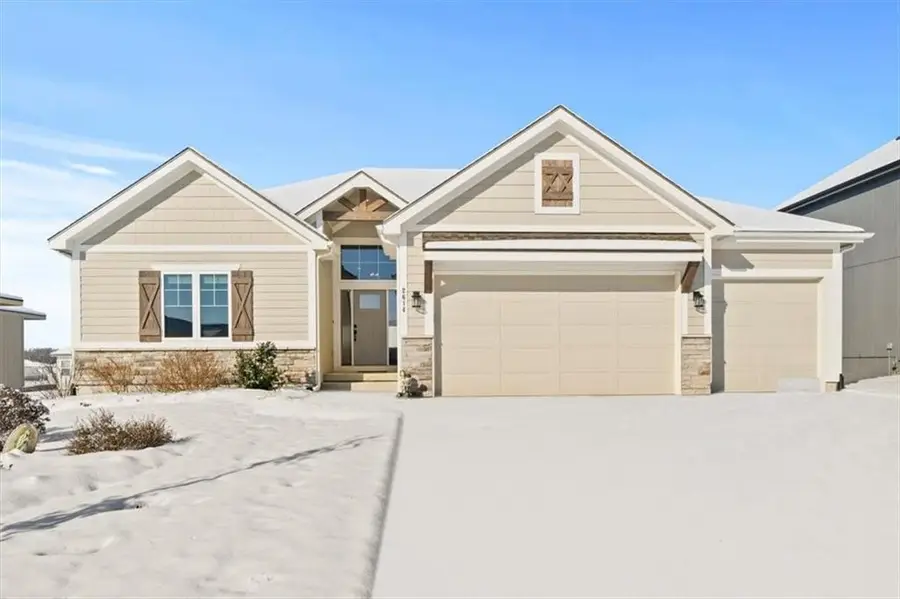 2614 SW Farm Field Road, Lees Summit, MO 64082 - Image #2