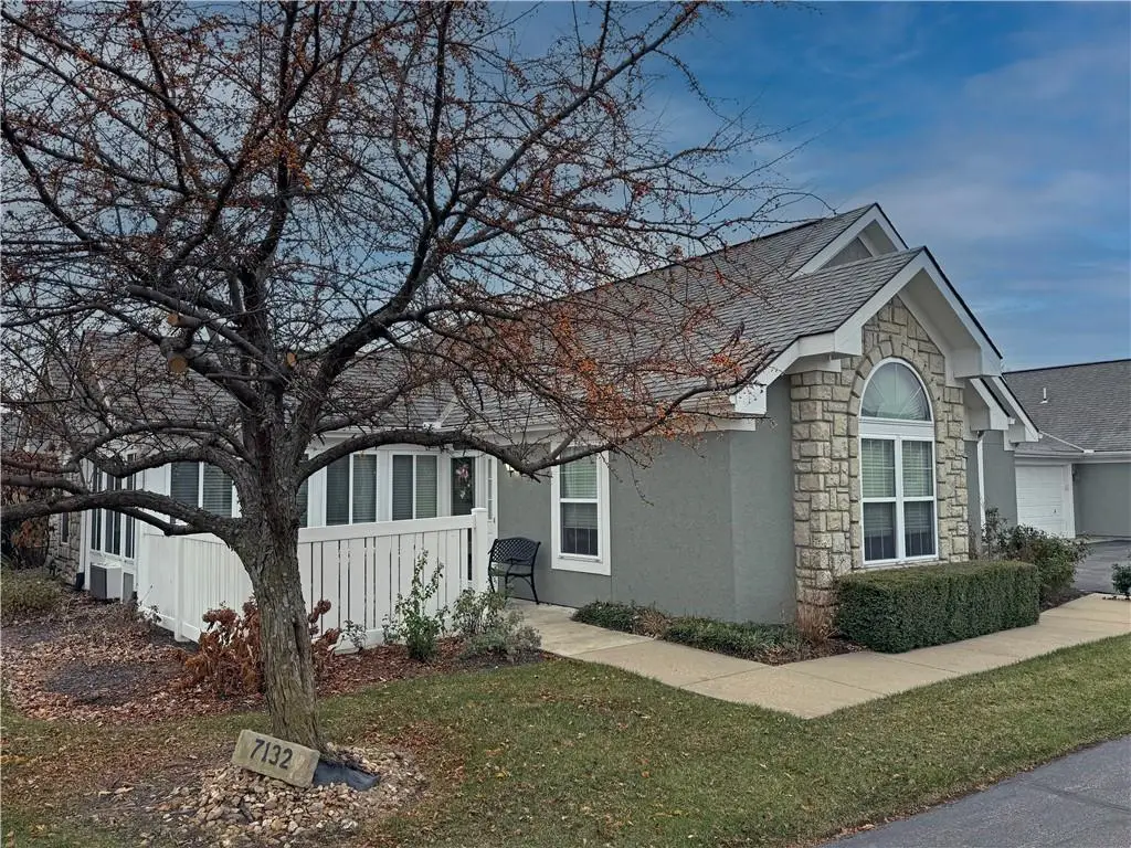 7132 Hedge Lane Terrace, Shawnee, KS 66227 - Image #1