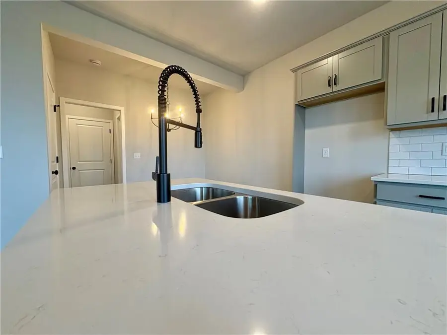 3036 NW 95th Terrace, Kansas City, MO 64154 - Image #3