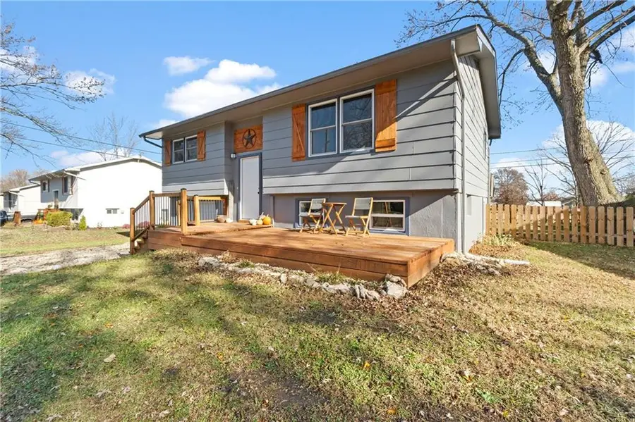 217 Maple Terrace, Wellsville, KS 66092 - Image #2