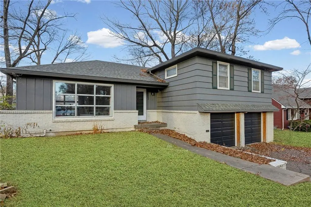 5600 W 63rd Terrace, Mission, KS 66202 - Image #1