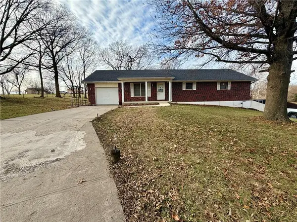 7890 SE Freeway Farms Drive, Holt, MO 64048