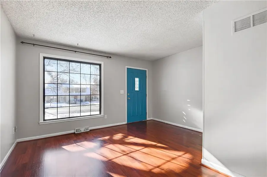 1610 E Elm Terrace, Olathe, KS 66062 - Image #3