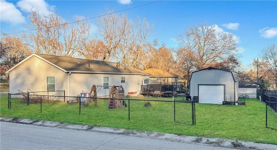 509 Mary Street, Richmond, MO 64085 - #3