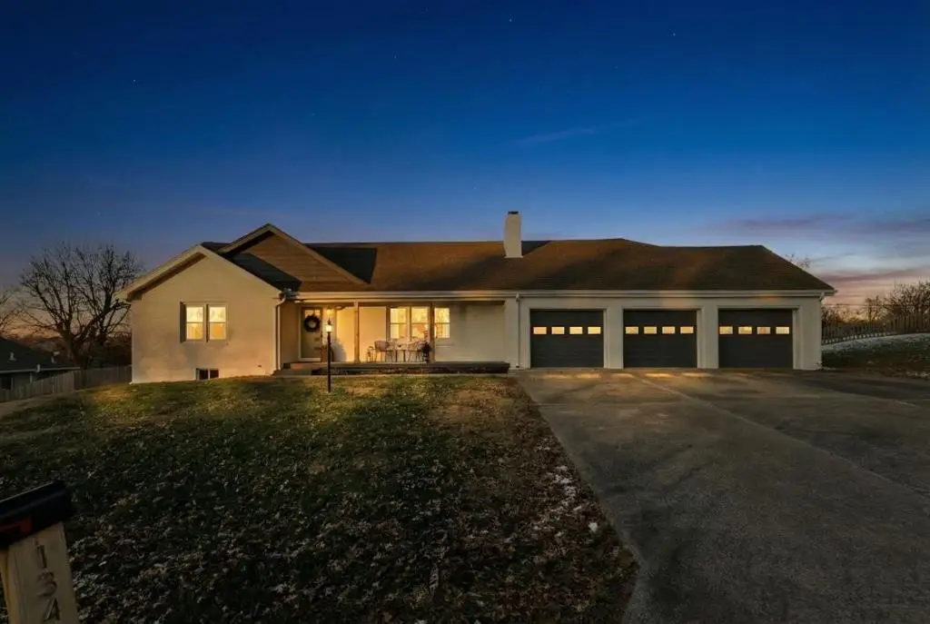 134 NE 47th Street, Kansas City, MO 64116 - Image #1