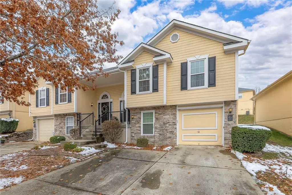 1302 Ashley Lane, Grain Valley, MO 64029 - Image #1